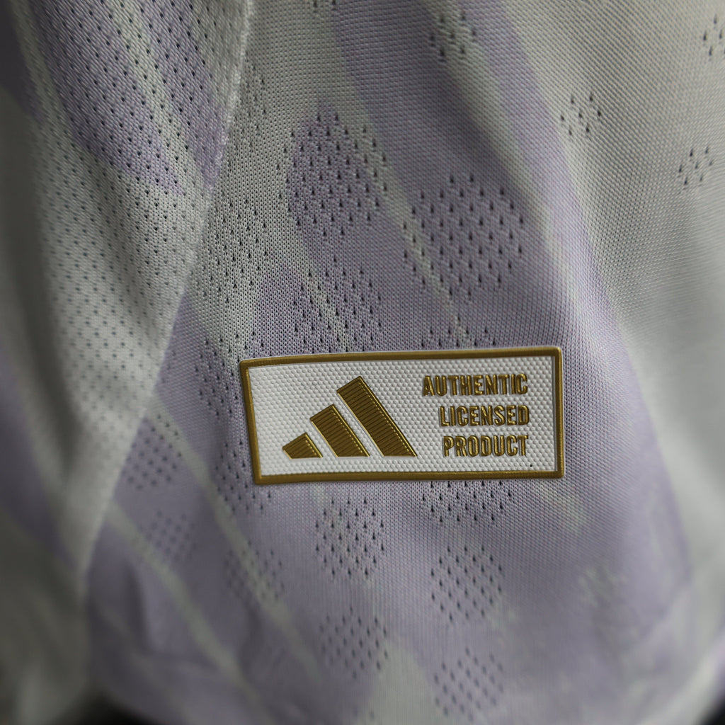 2025-26 Manchester United Player Edition Jersey