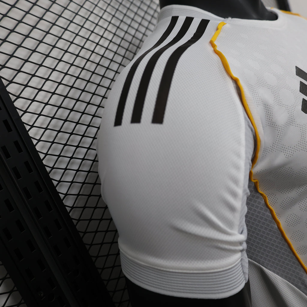 2025-26 Real Madrid Home Player Version Jersey - Men's