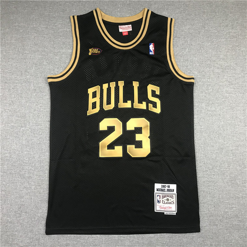 Men's Chicago Bulls Michael Jordan 1997-98 Black Hardwood Classics Swingman Jerseys