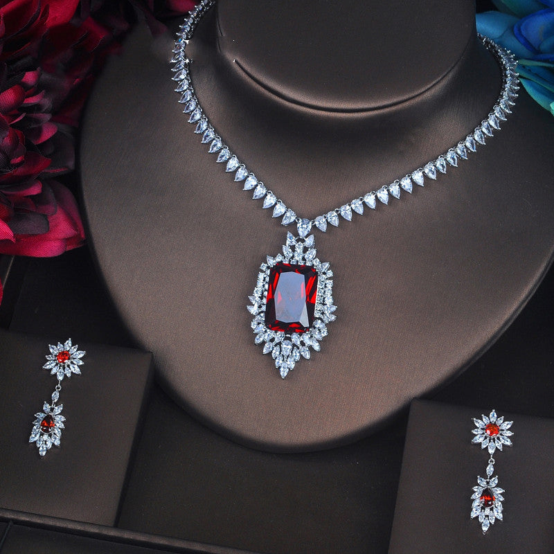 Stylish Apparel Women's Earrings Set Toast Clothing Matching Set