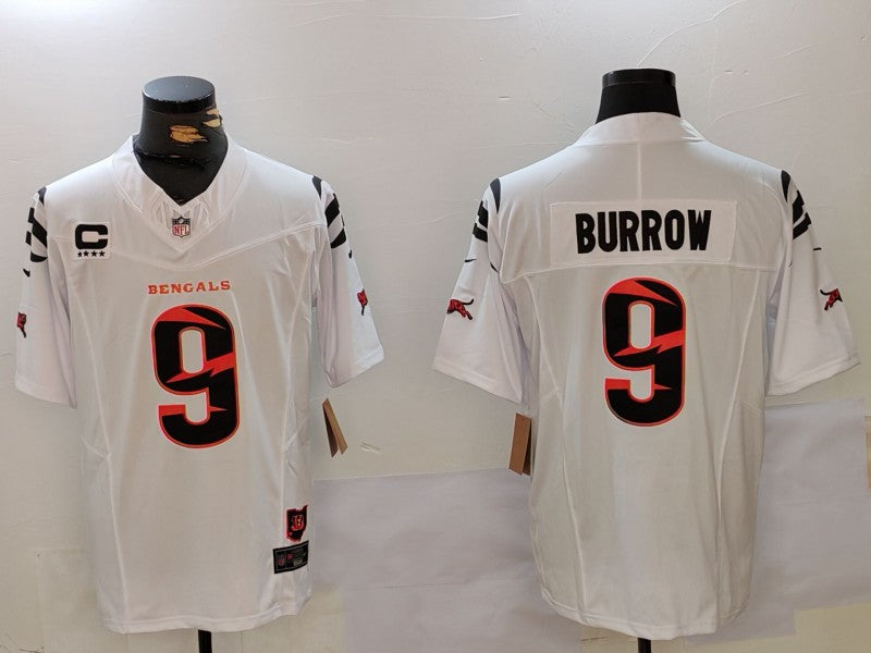 Men's Cincinnati Bengals Joe Burrow #9 White Vapor Untouchable Limited Jerseys