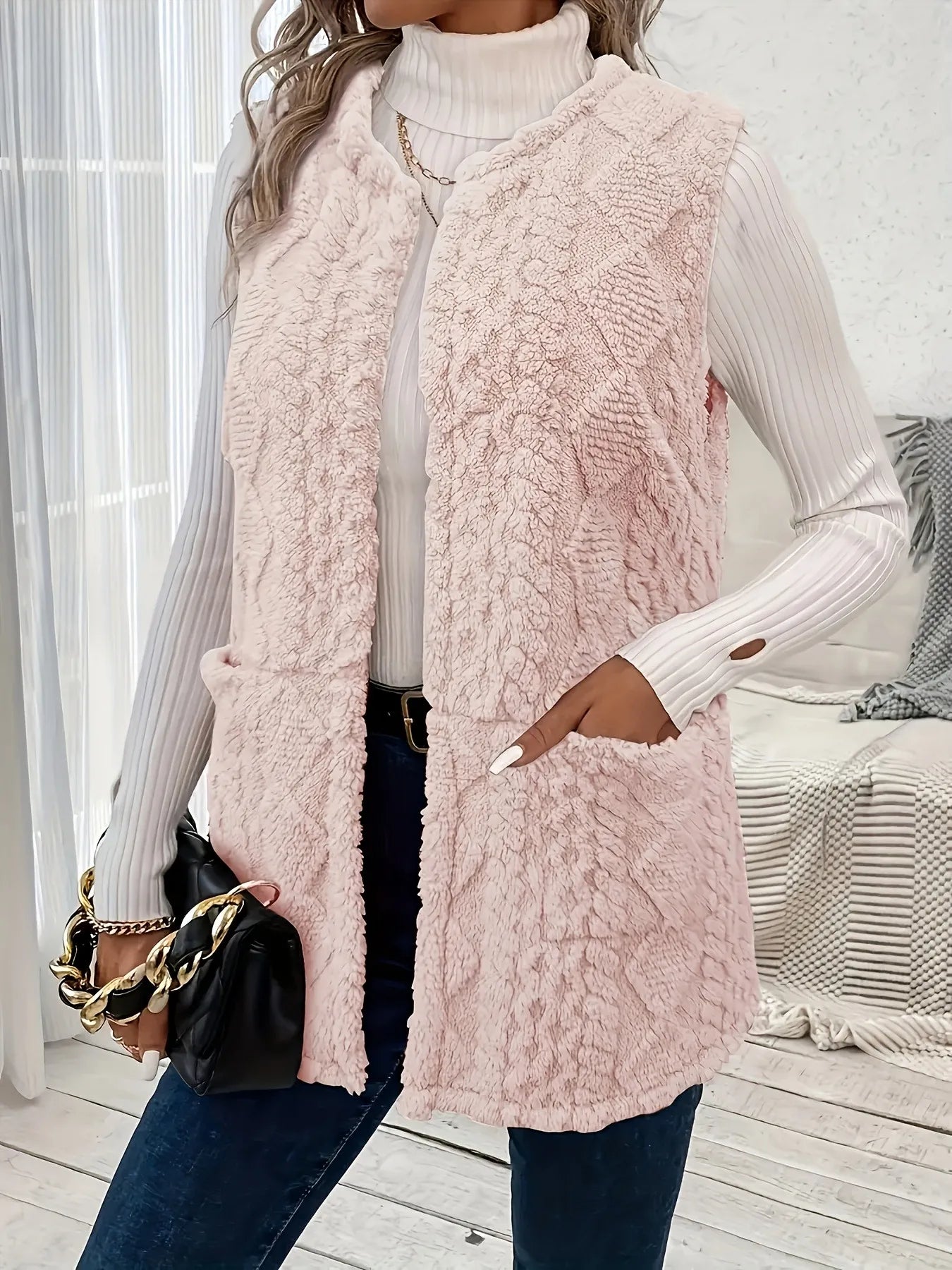 Fashionable Apparel Fashionable And Versatile Outerwear For