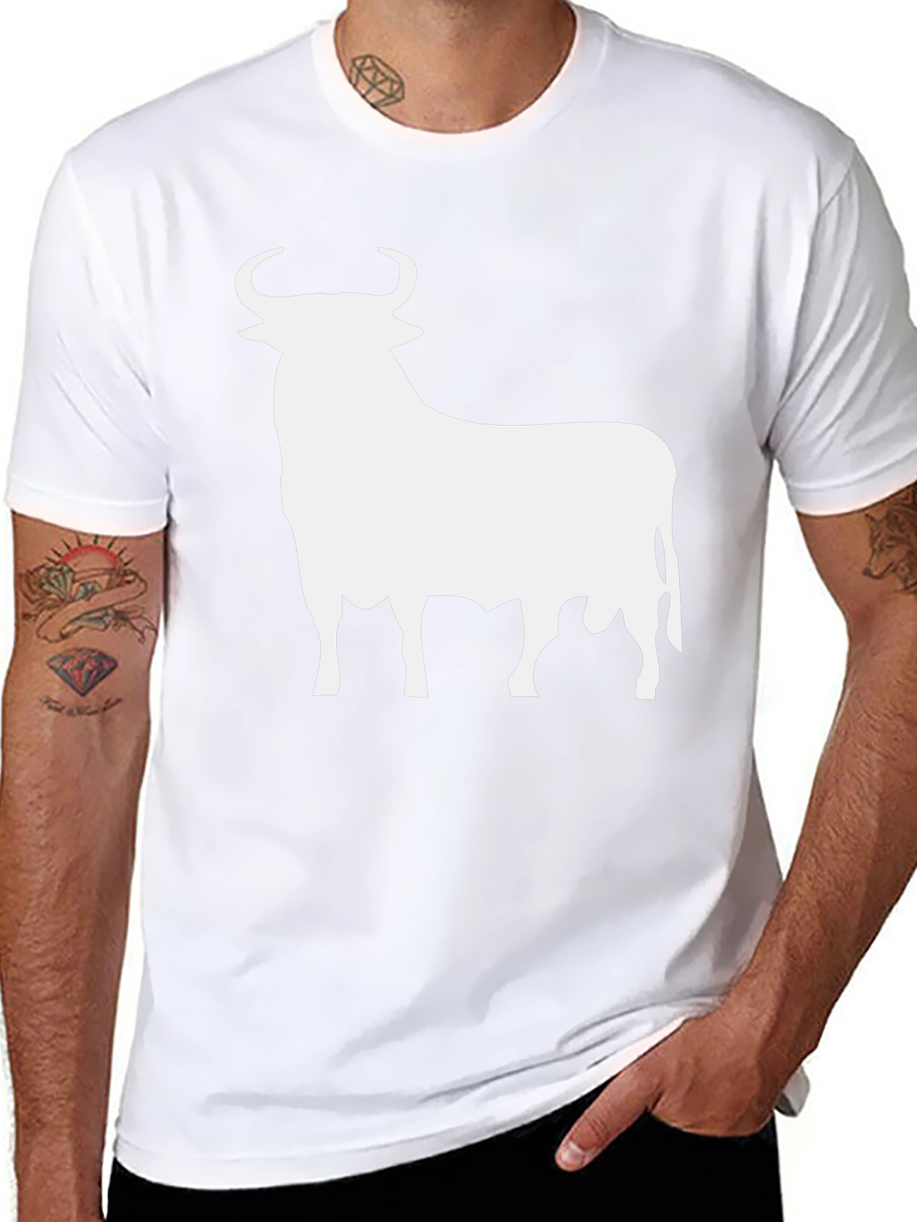 Bull Silhouette Graphic Tee - Stylish Mens Black T-Shirt