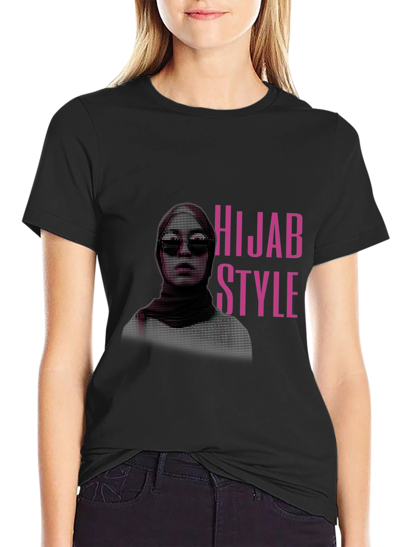 Hijab Style Black T-Shirt - Fashionable Muslim Apparel