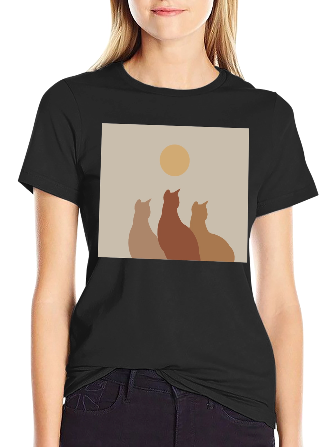 Minimalist Cat Silhouette T-Shirt - Artistic Design