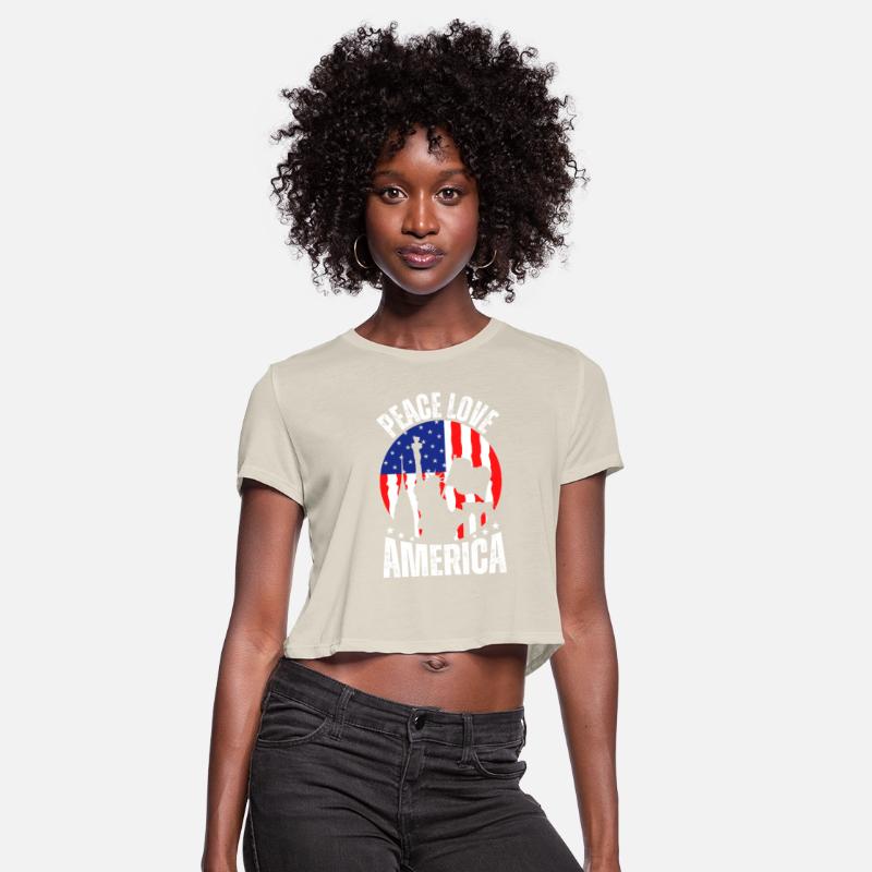 "Peace Love America Labor Day T-Shirt - Celebrate
