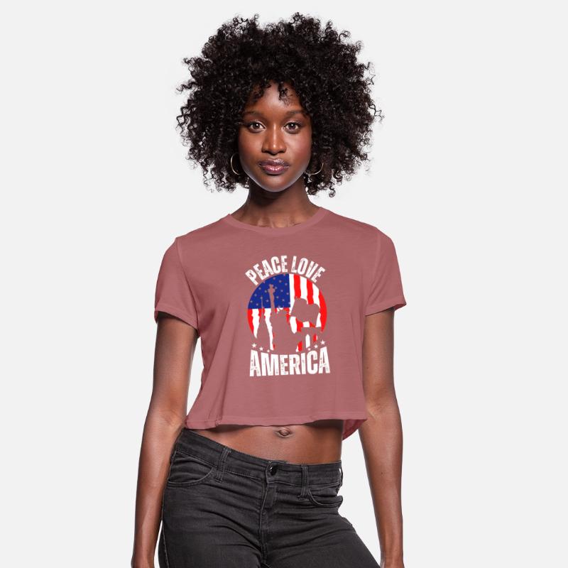 "Peace Love America Labor Day T-Shirt - Celebrate