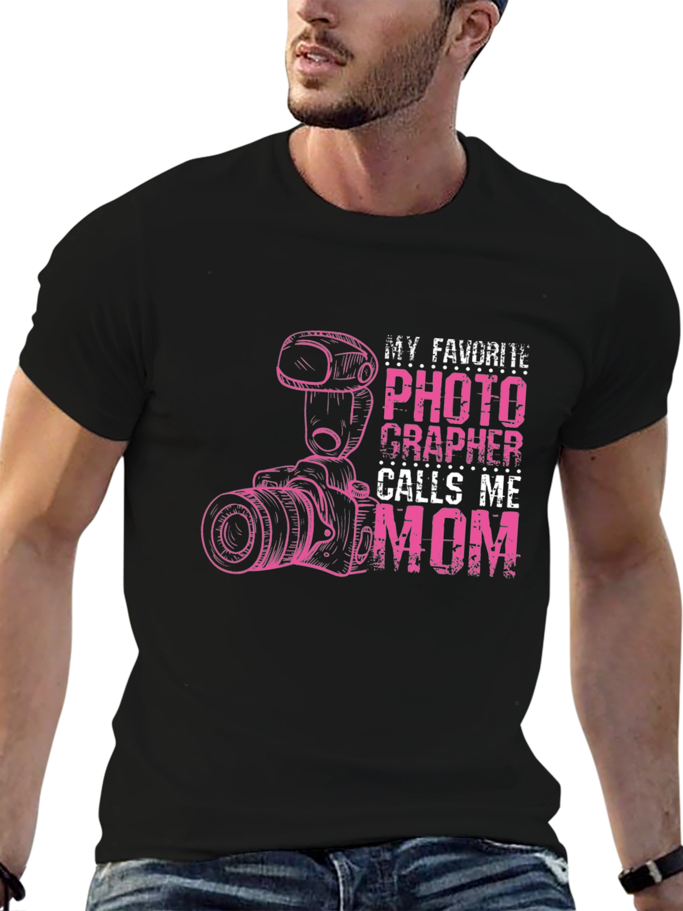 Photographer Mom T-Shirt - Black Graphic Tee